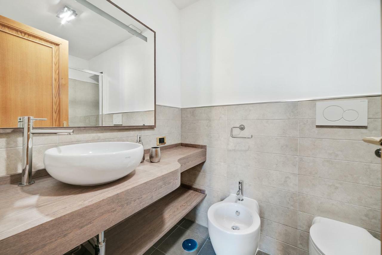 Peroni 8 Pax Brand New Apartment Rome Exterior photo